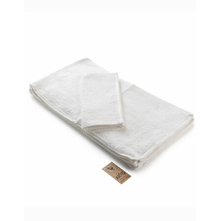 A&R Guest Towel White